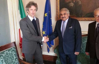 Ambassador Anil Wadhwa met local institutions in Lecce and held discussions on joint events, scholarships for indian students, trade and investment (10.3.2017)