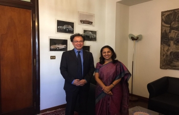 Oct 23rd: Ambassador Reenat Sandhu met Undersecretary for Economic Development Mr. Michele Geraci in Rome and discussed about the upcoming India-Italy Technology Summit at New Delhi.