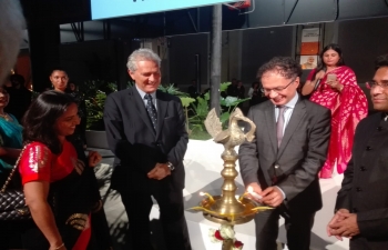Oct 19th: India is the Partner country at 1st Edition of VideocittÃ . Gala opening in the presence of Mr. Francesco Rutelli, President ANICA, Mr. Michele Geraci, Deputy Minister for Economic Development & Former Prime Minister, Mr. Paolo Gentiloni and friends of India. (Part-1)