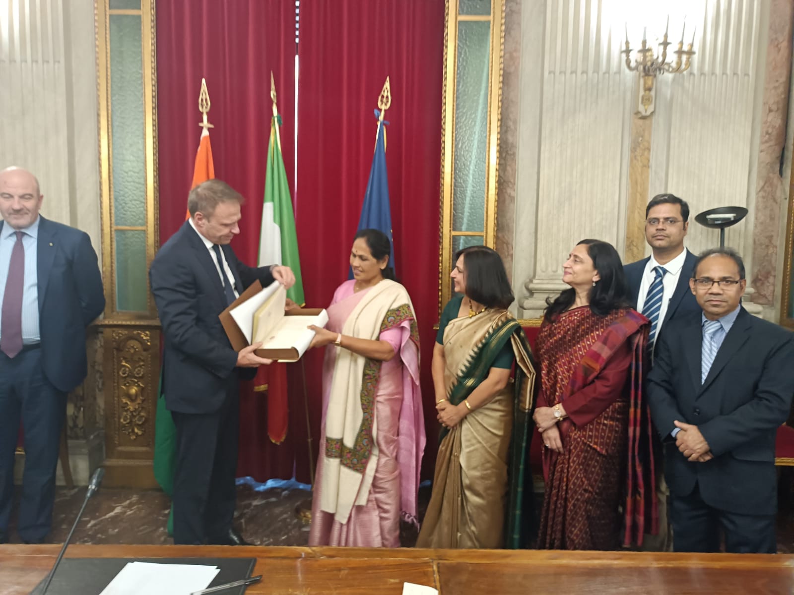 Meeting of Hon'ble Minister of State for Agriculture H.E. Ms. Shobha Karandlaje with Hon'ble Minister for Agriculture of Italy H.E. Mr. Francesco Lollobrigida 